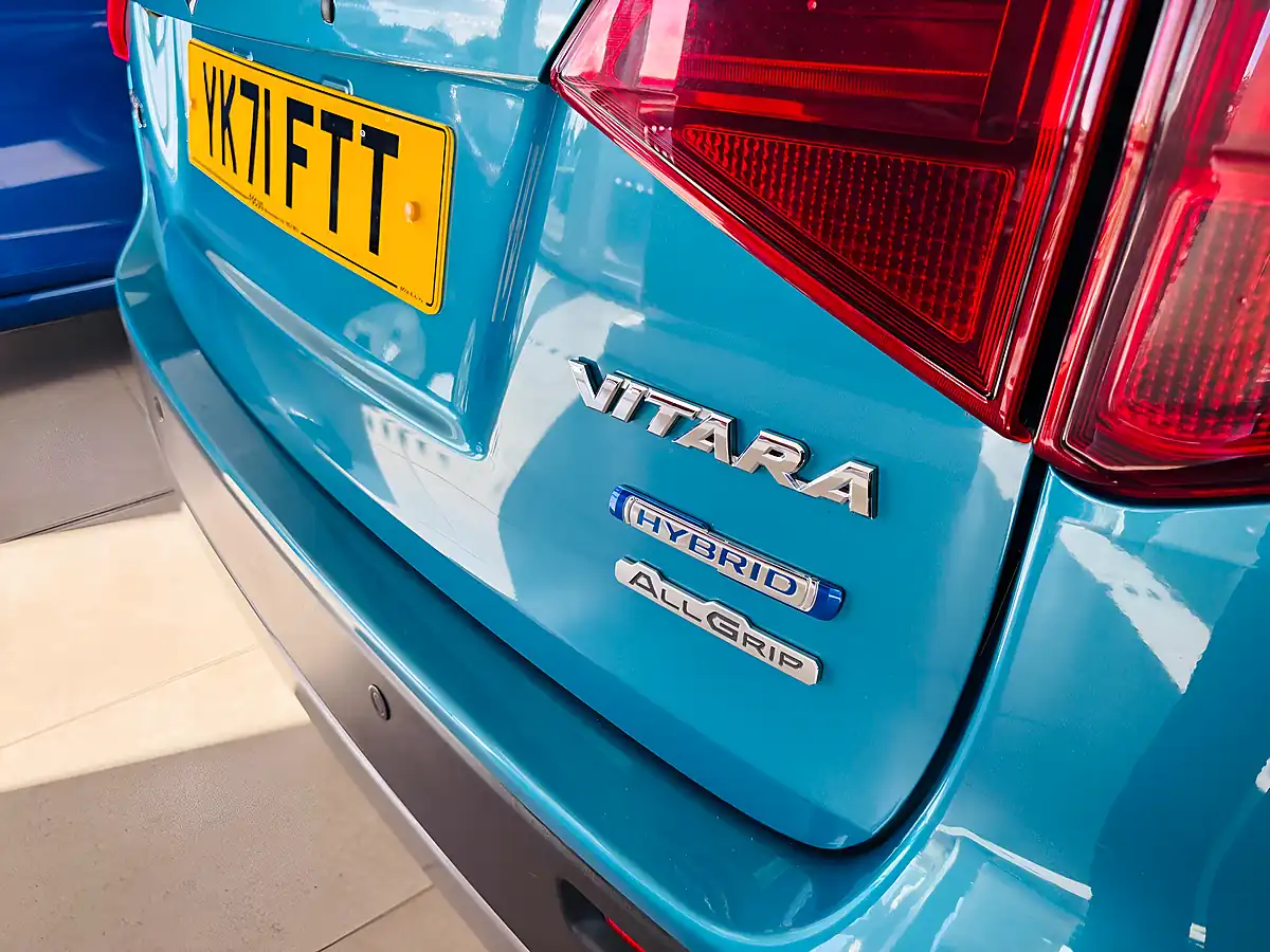 Used 2021 Suzuki Vitara SZ5 Blue - Interior and Exterior details 13