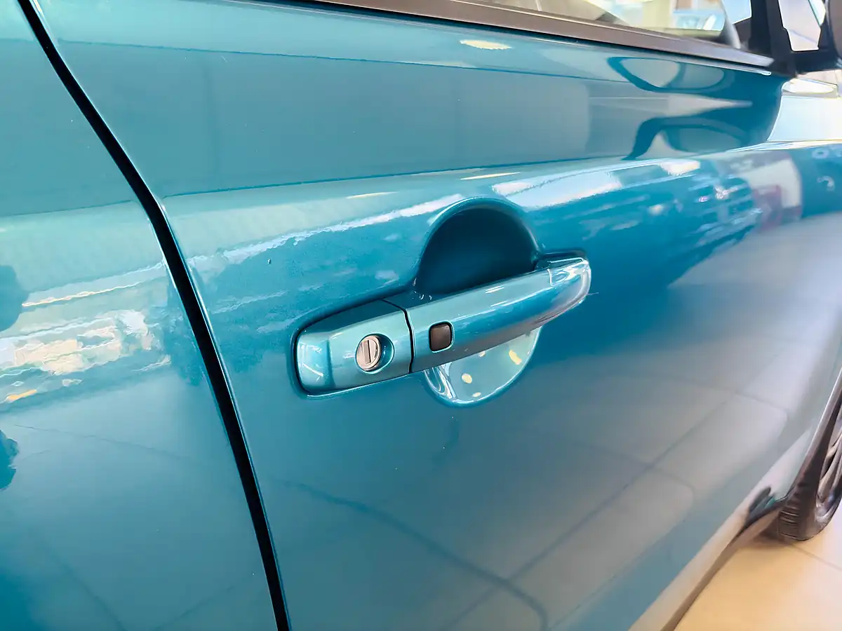 Used 2021 Suzuki Vitara SZ5 Blue - Interior and Exterior details 5