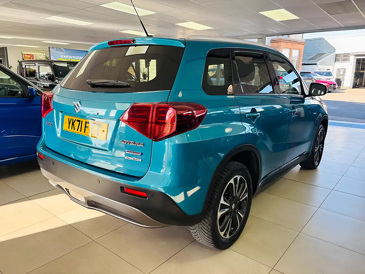 Used 2021 Suzuki Vitara SZ5 Blue - Interior and Exterior details 6