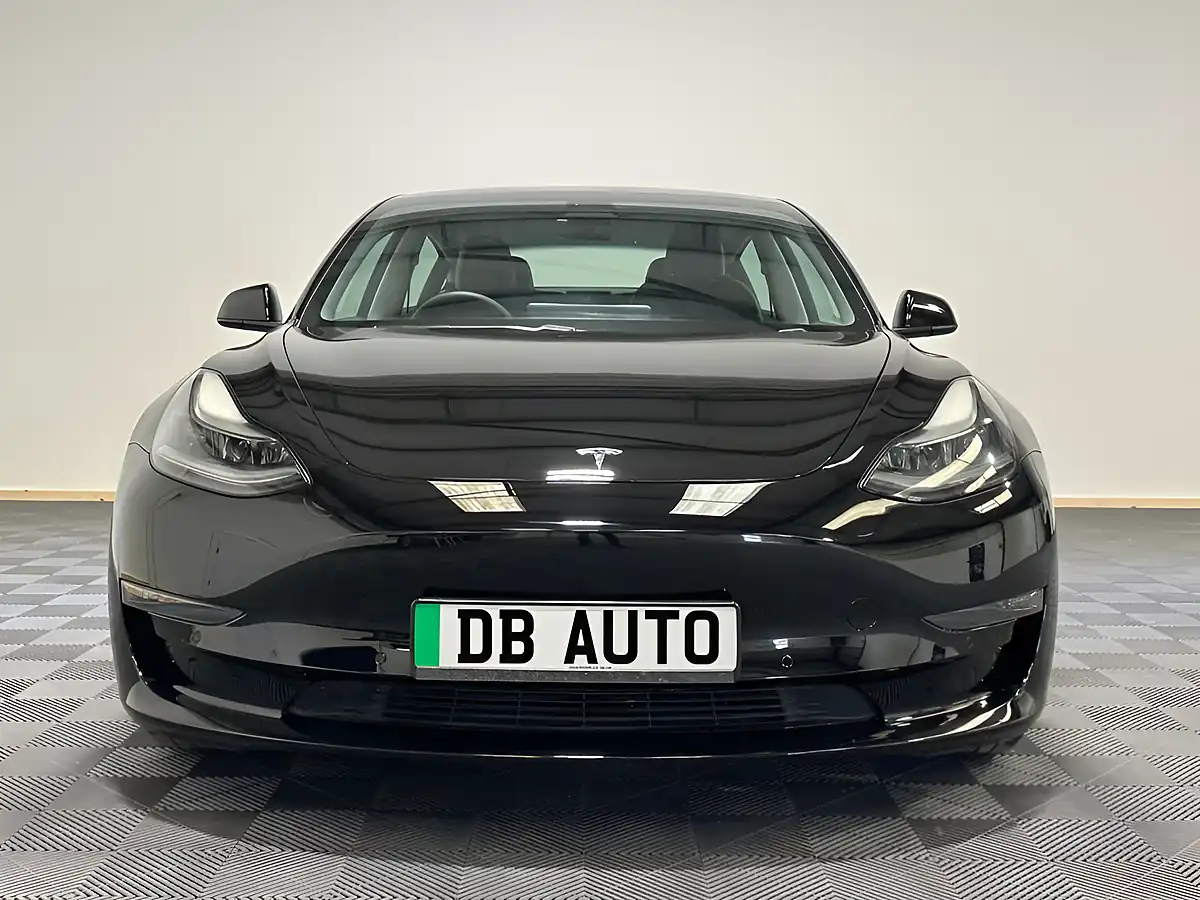 Used 2021 Tesla Model 3 Long Range Black - Interior and Exterior details 11