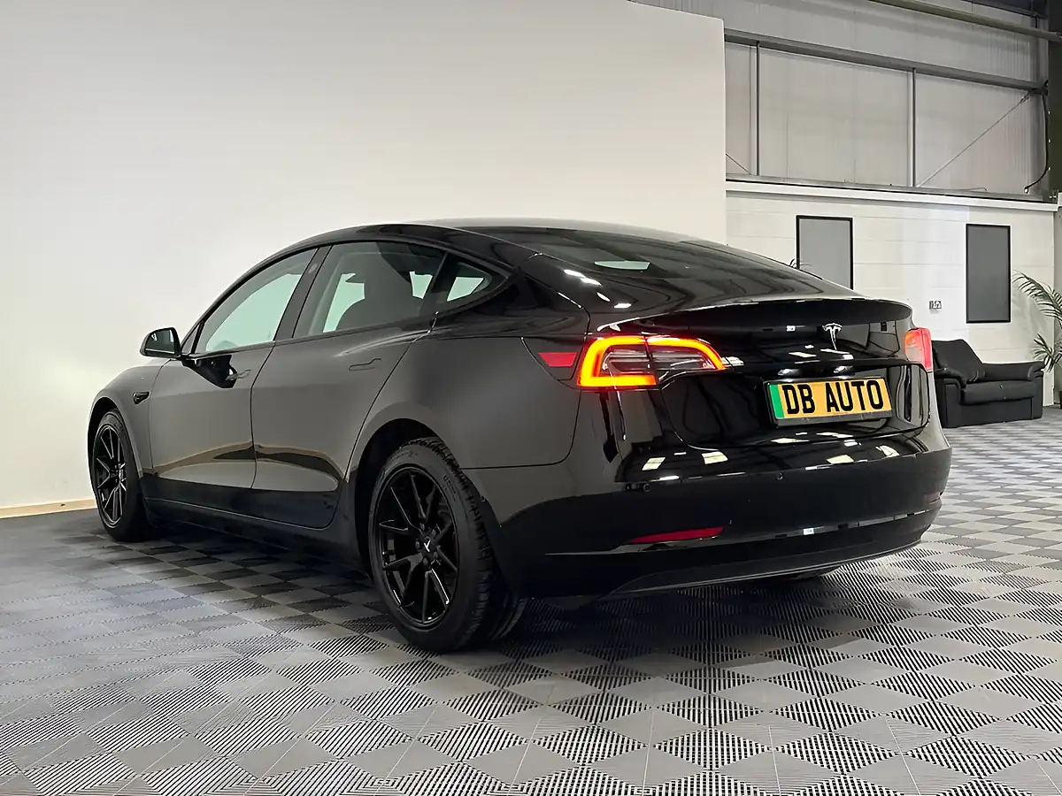 Used 2021 Tesla Model 3 Long Range Black - Interior and Exterior details 13