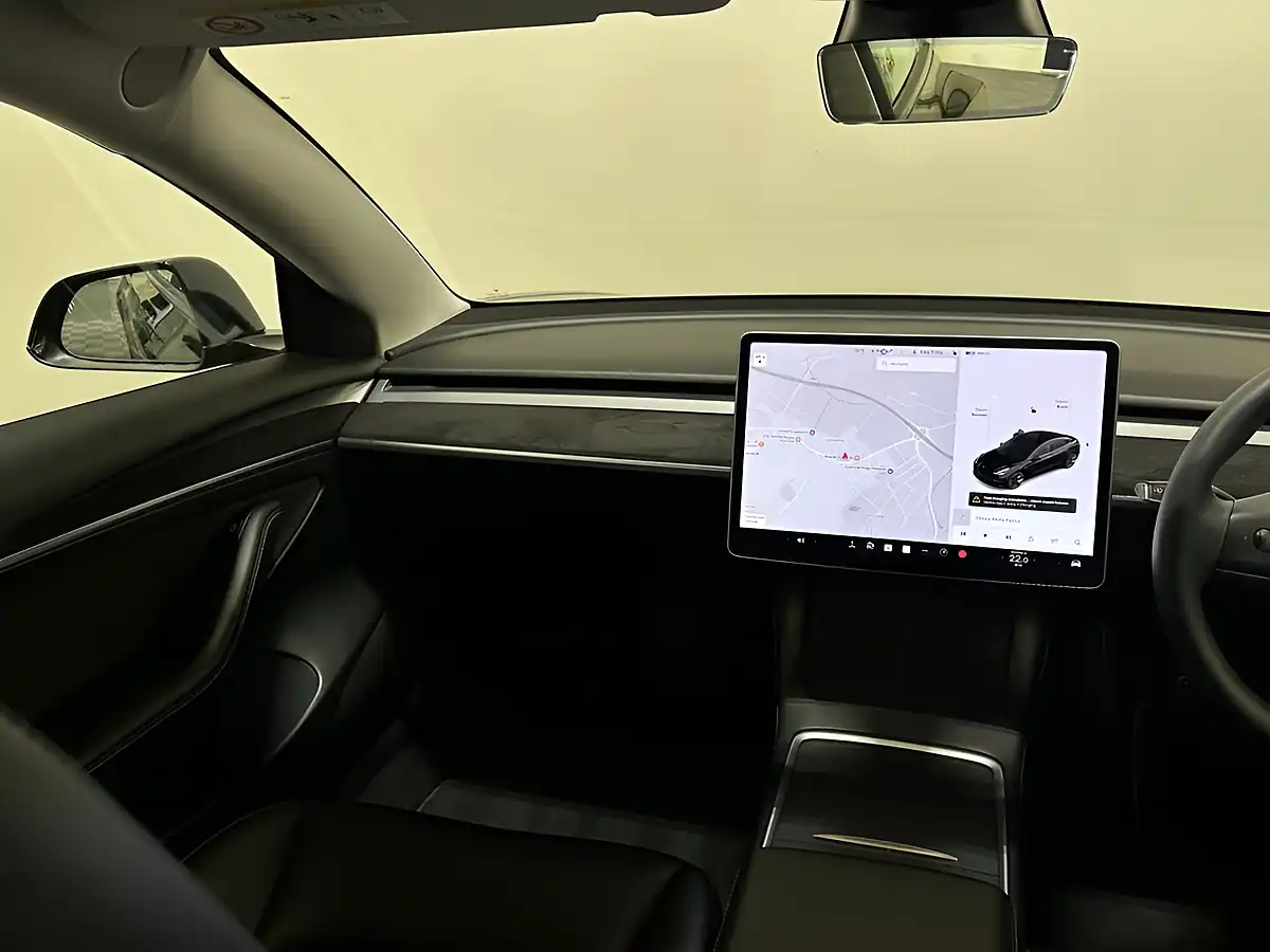 Used 2021 Tesla Model 3 Long Range Black - Interior and Exterior details 14