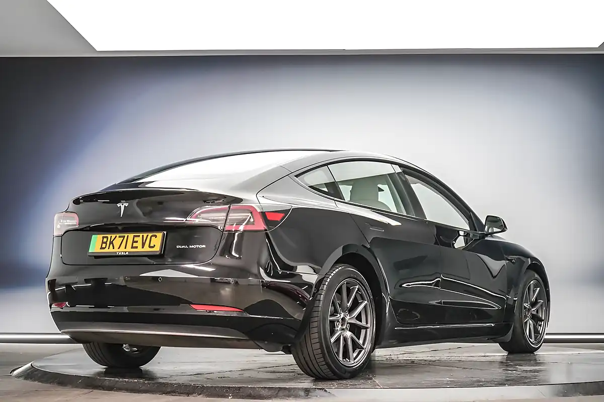 Used 2021 Tesla Model 3 Long Range Black - Interior and Exterior details 3