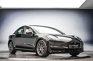 Used 2021 Tesla Model 3 Long Range Black - Interior and Exterior details 5