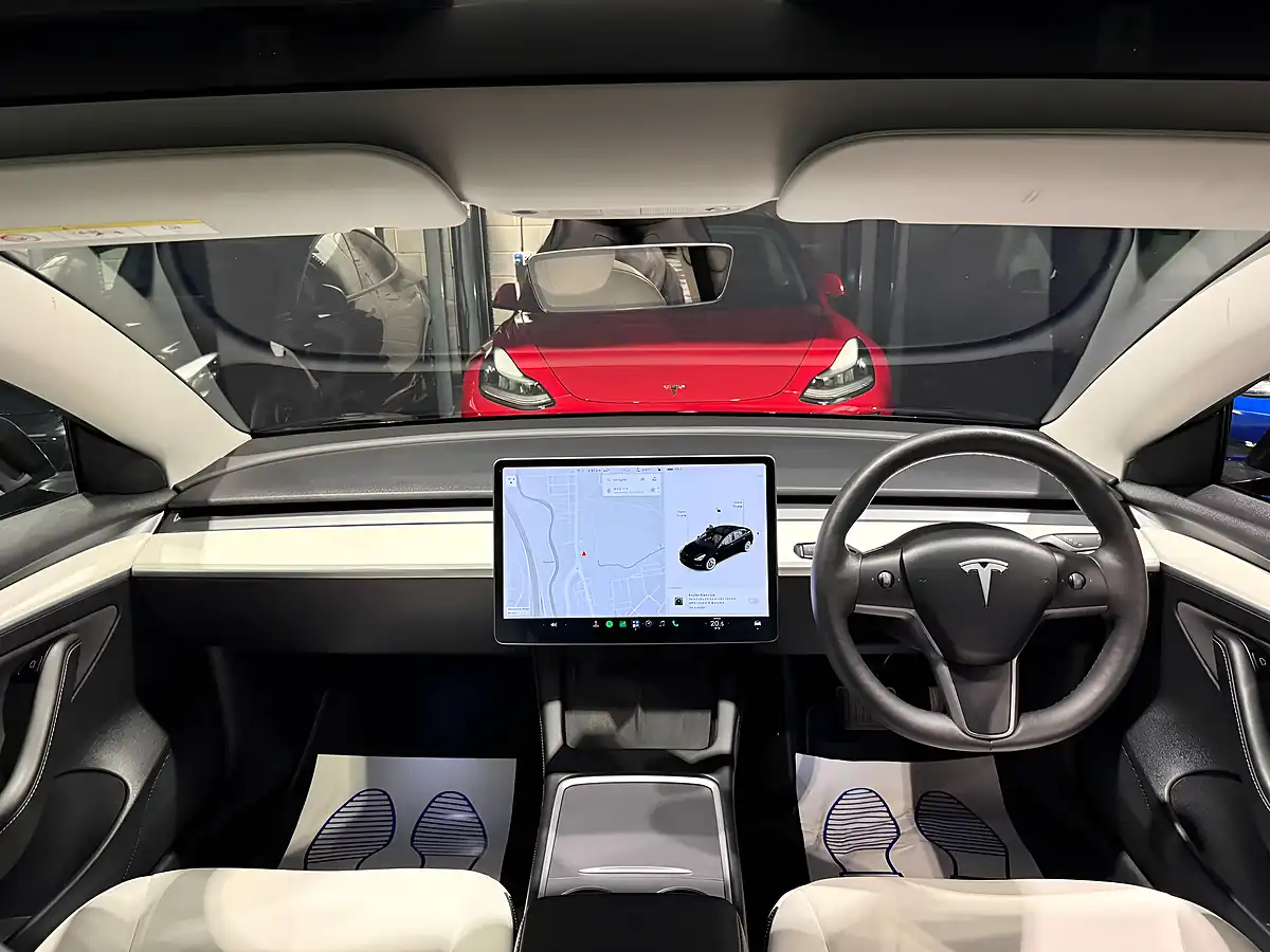 Used 2021 Tesla Model 3 Long Range Black - Interior and Exterior details 12