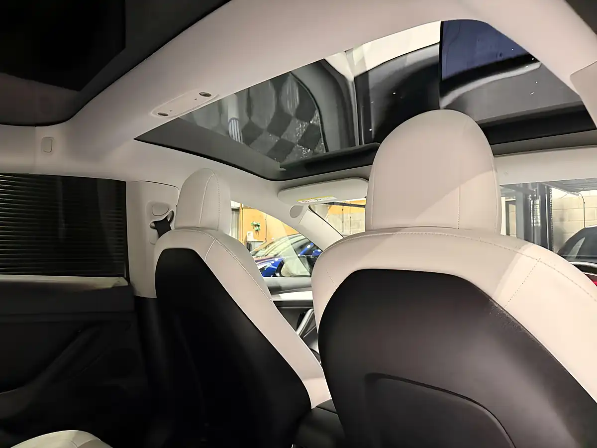 Used 2021 Tesla Model 3 Long Range Black - Interior and Exterior details 19