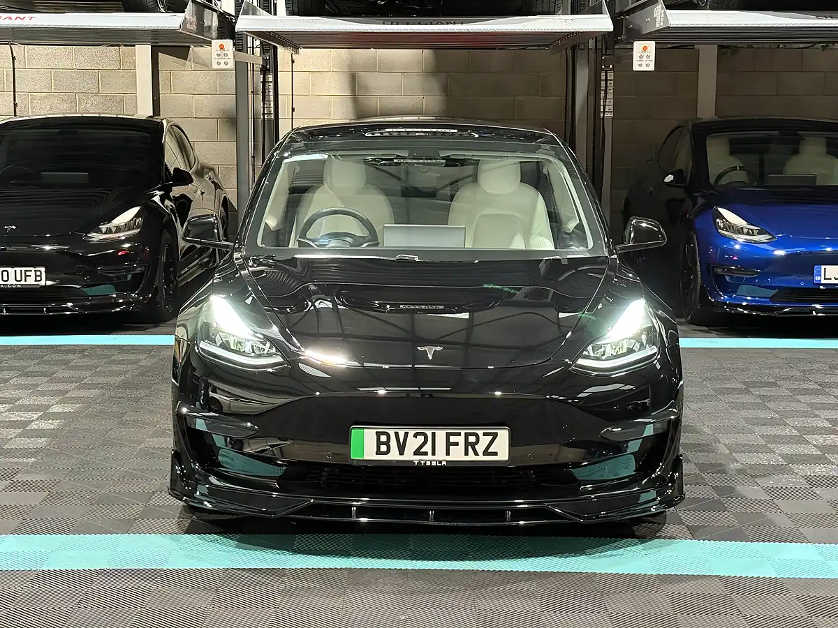 Used 2021 Tesla Model 3 Long Range Black - Interior and Exterior details 4