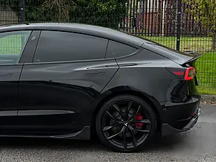 Used 2021 Tesla Model 3 Long Range Black - Interior and Exterior details 16