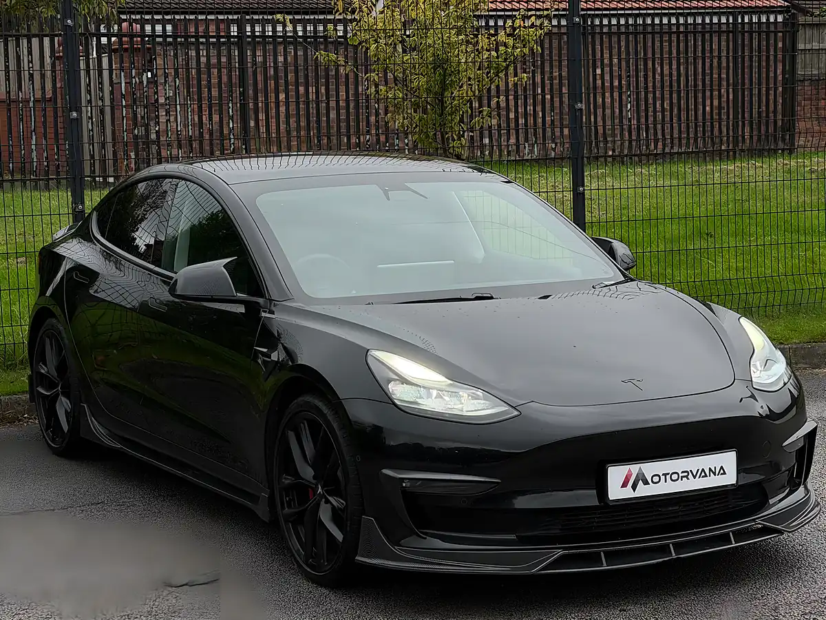 Used 2021 Tesla Model 3 Long Range Black - Interior and Exterior details 4