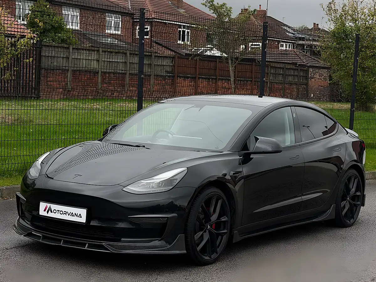 Used 2021 Tesla Model 3 Long Range Black - Interior and Exterior details 8