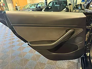 Used 2021 Tesla Model 3 Long Range Black - Interior and Exterior details 16