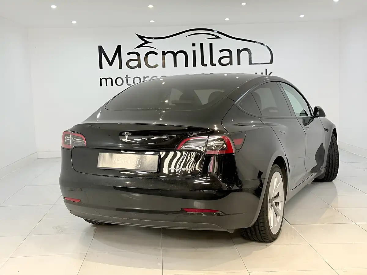 Used 2021 Tesla Model 3 Long Range Black - Interior and Exterior details 9