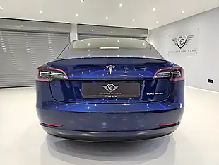 Used 2021 Tesla Model 3 Long Range Blue - Interior and Exterior details 5