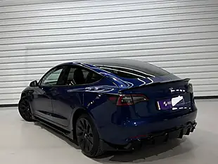 Used 2021 Tesla Model 3 Long Range Blue - Interior and Exterior details 10