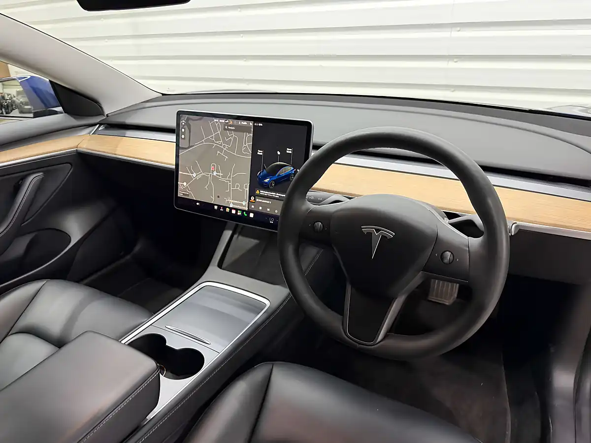 Used 2021 Tesla Model 3 Long Range Blue - Interior and Exterior details 13