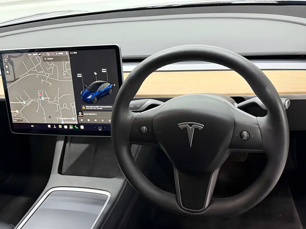 Used 2021 Tesla Model 3 Long Range Blue - Interior and Exterior details 18