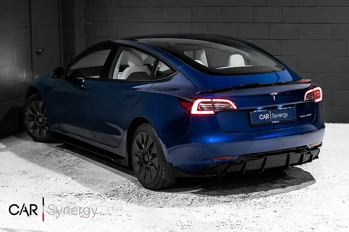 Used 2021 Tesla Model 3 Long Range Blue - Interior and Exterior details 3