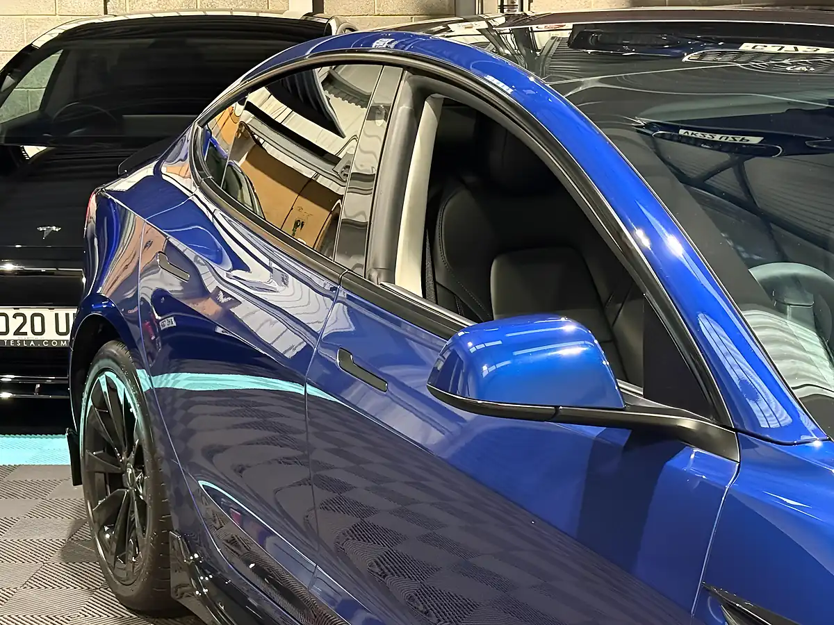 Used 2021 Tesla Model 3 Long Range Blue - Interior and Exterior details 12