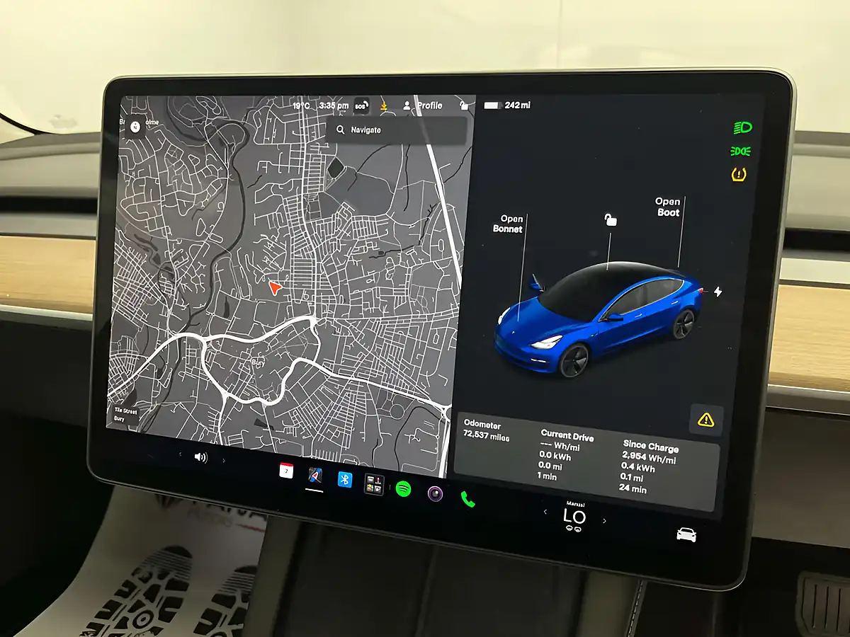 Used 2021 Tesla Model 3 Long Range Blue - Interior and Exterior details 11