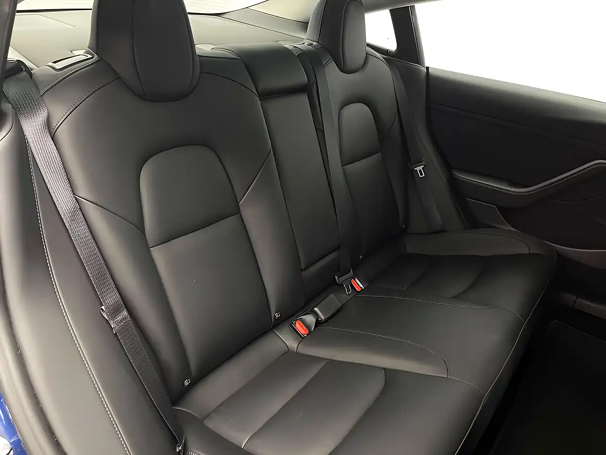 Used 2021 Tesla Model 3 Long Range Blue - Interior and Exterior details 14