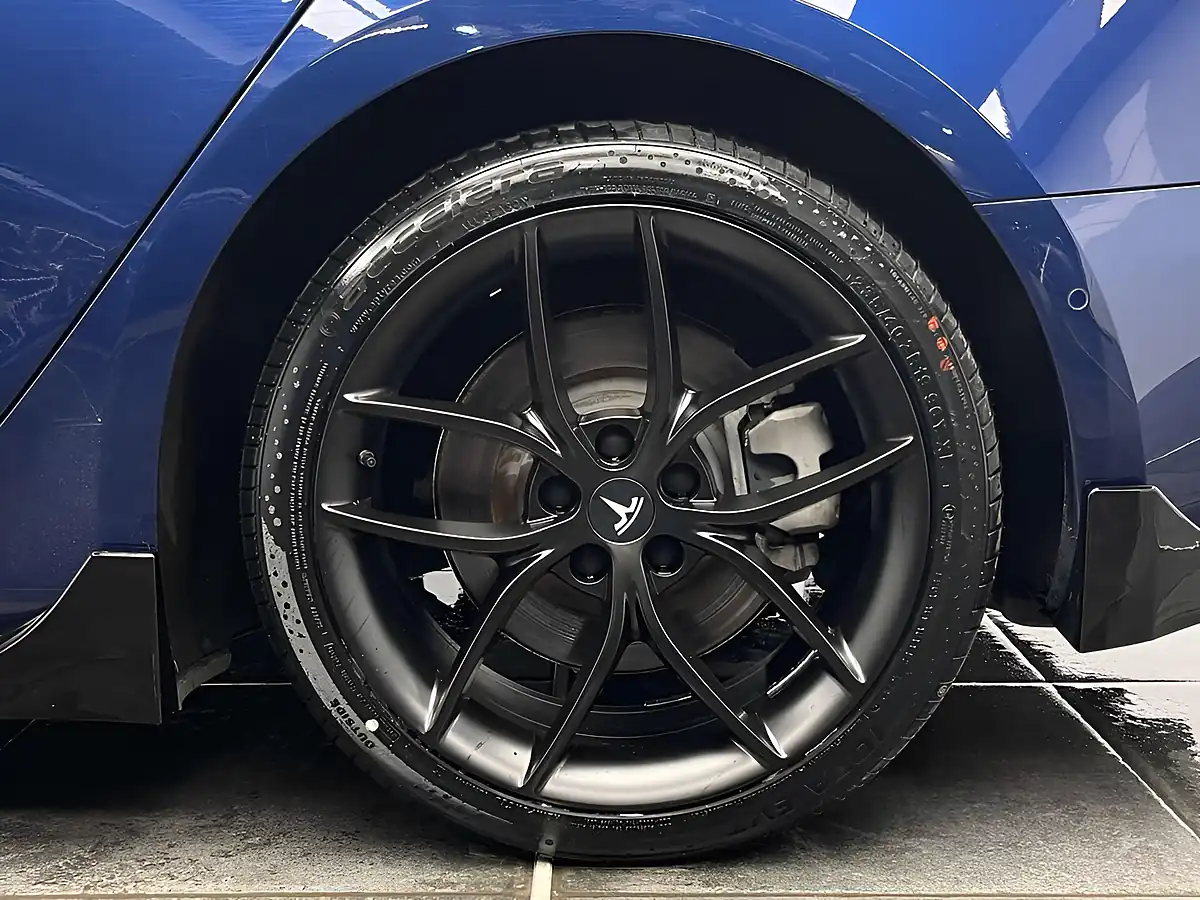 Used 2021 Tesla Model 3 Long Range Blue - Interior and Exterior details 20