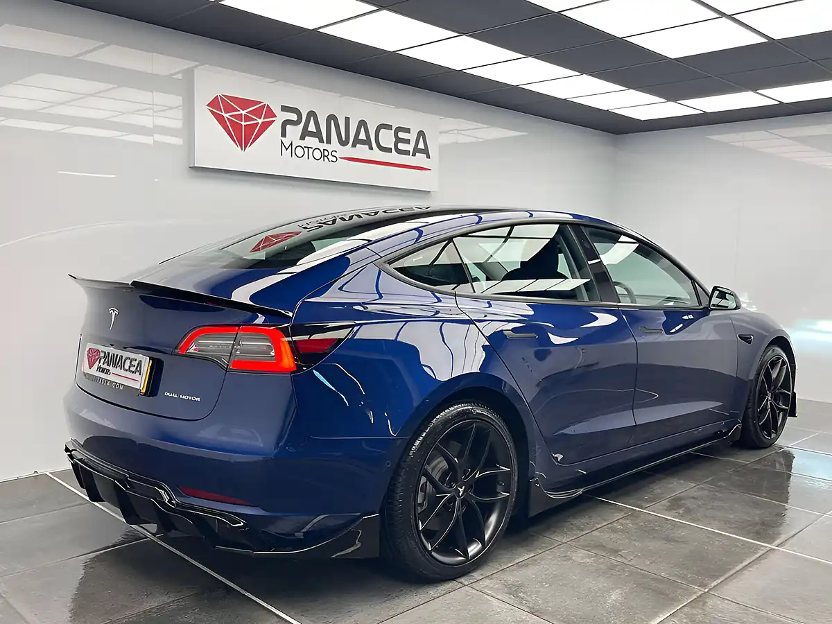 Used 2021 Tesla Model 3 Long Range Blue - Interior and Exterior details 3