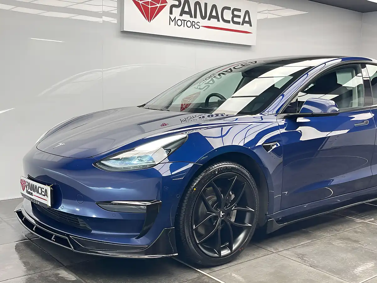 Used 2021 Tesla Model 3 Long Range Blue - Interior and Exterior details 8