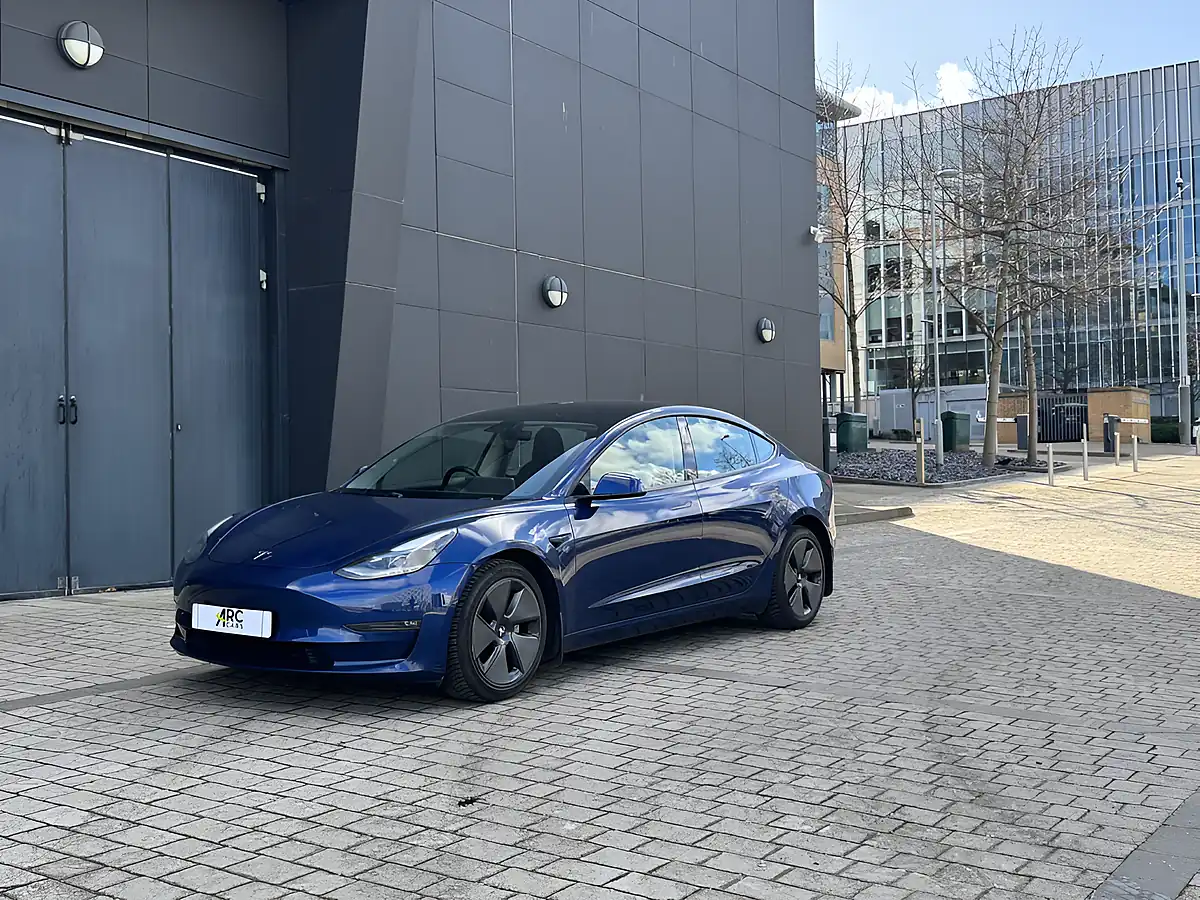 Used 2021 Tesla Model 3 Long Range Blue - Front View