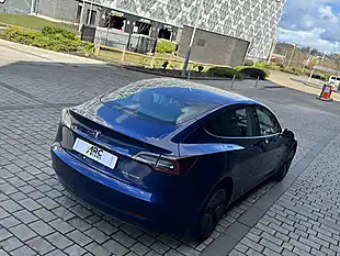 Used 2021 Tesla Model 3 Long Range Blue - Interior and Exterior details 16