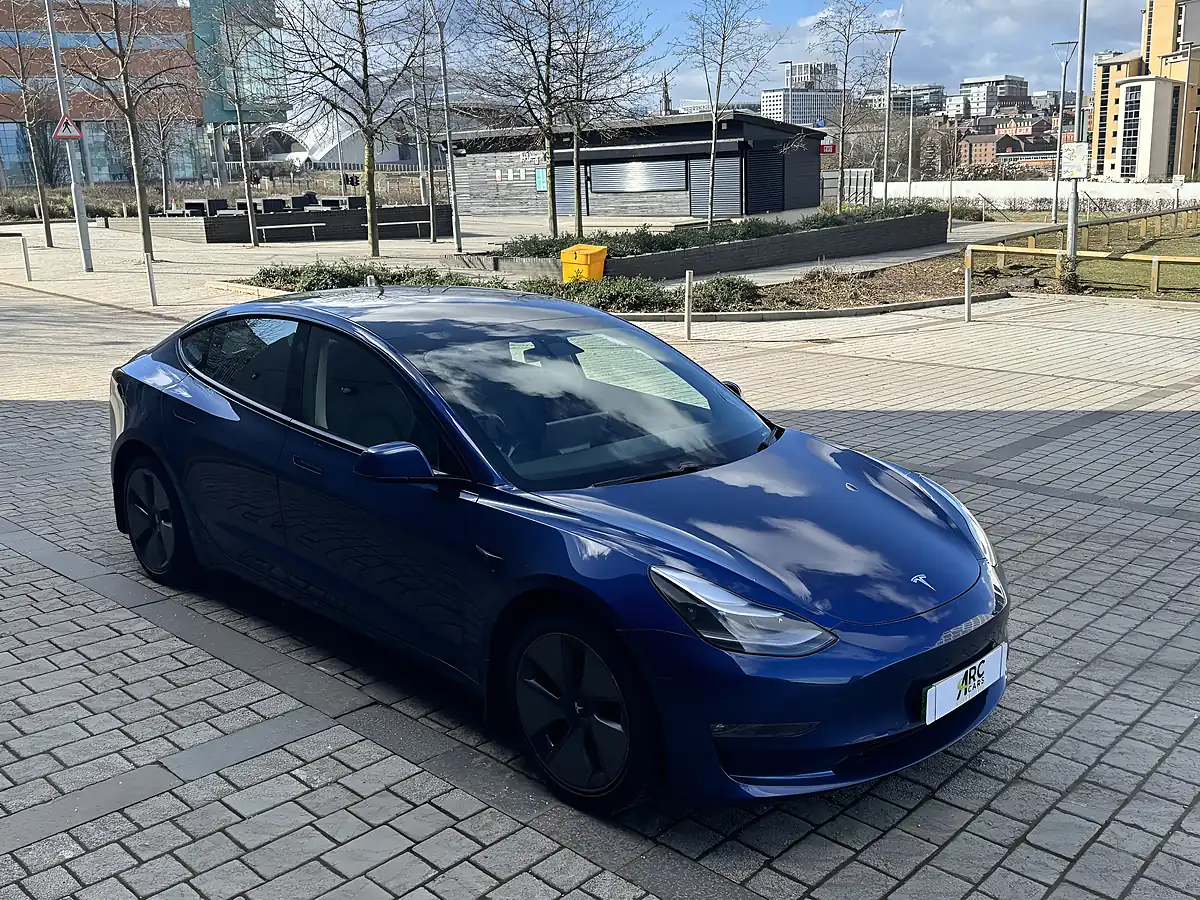 Used 2021 Tesla Model 3 Long Range Blue - Interior and Exterior details 3
