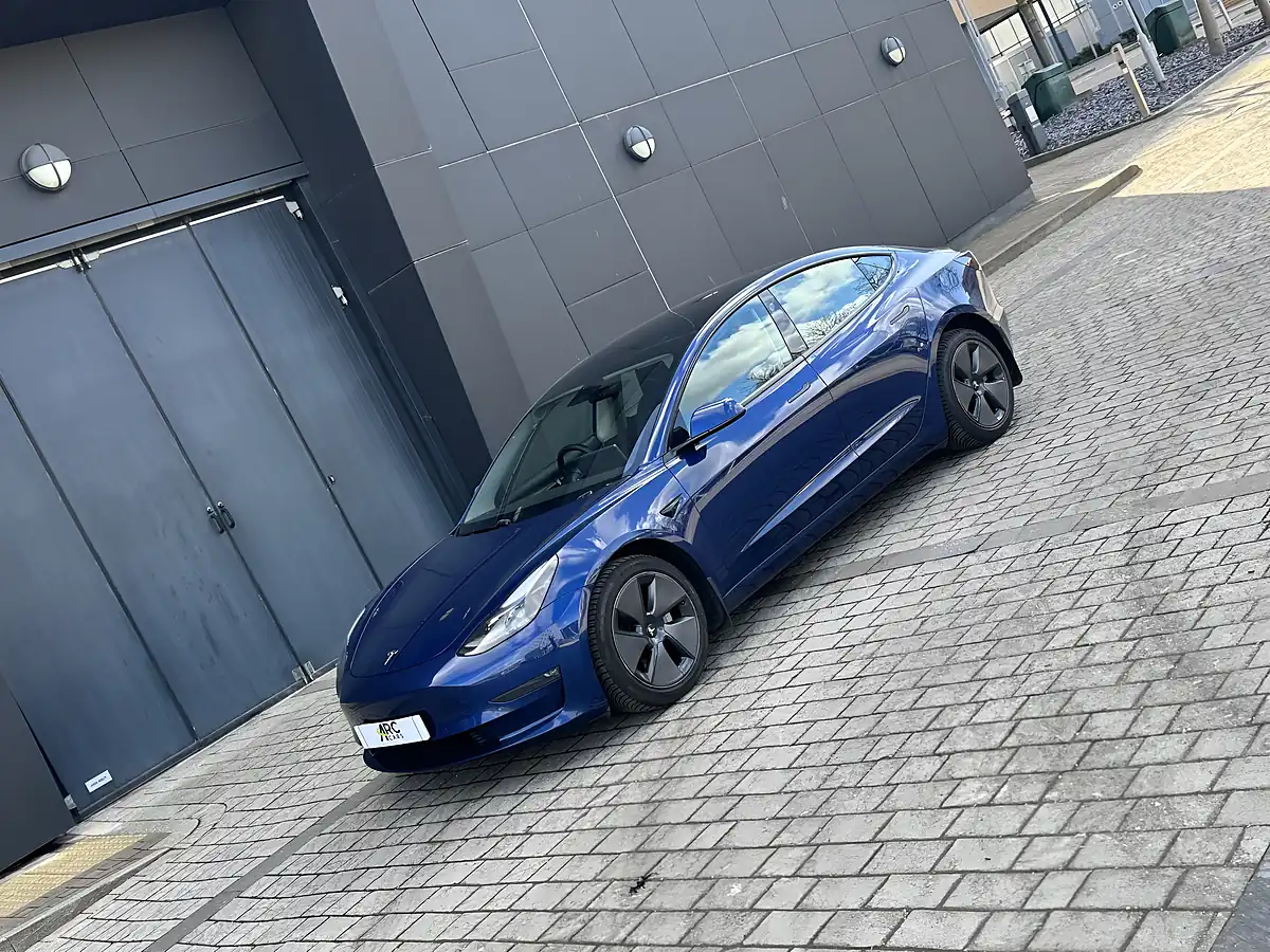 Used 2021 Tesla Model 3 Long Range Blue - Interior and Exterior details 4
