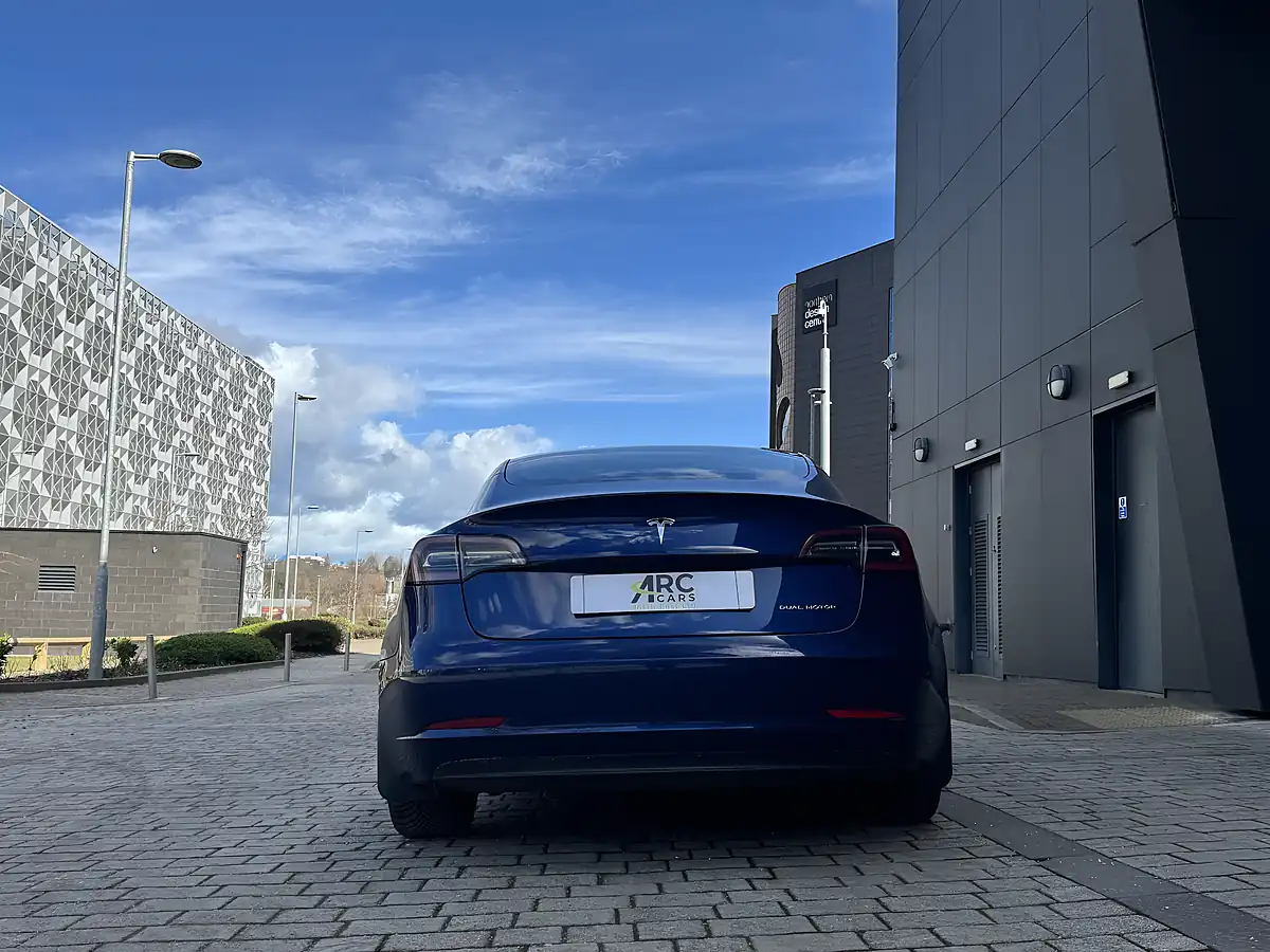 Used 2021 Tesla Model 3 Long Range Blue - Interior and Exterior details 8