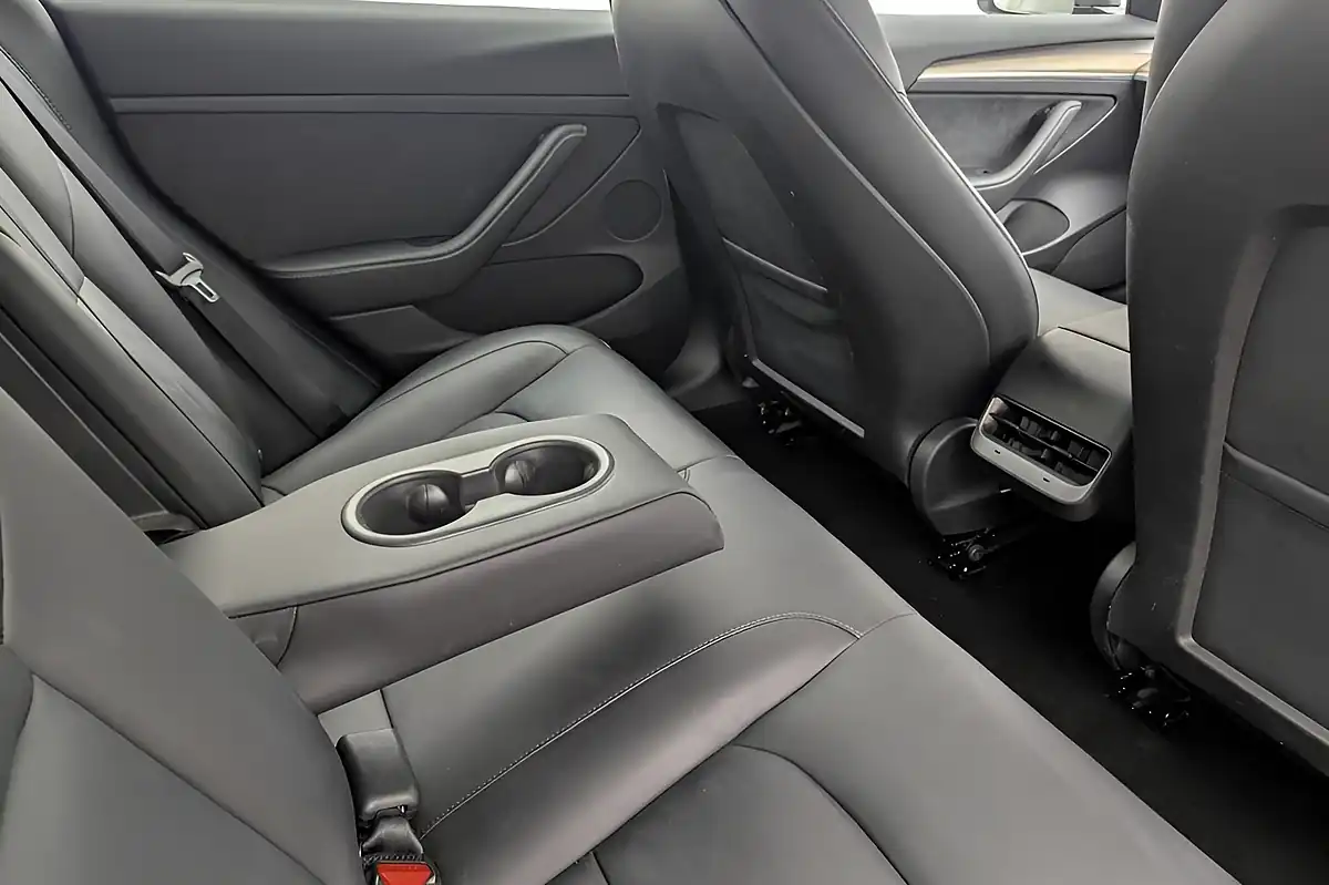 Used 2021 Tesla Model 3 Long Range Grey - Interior and Exterior details 15