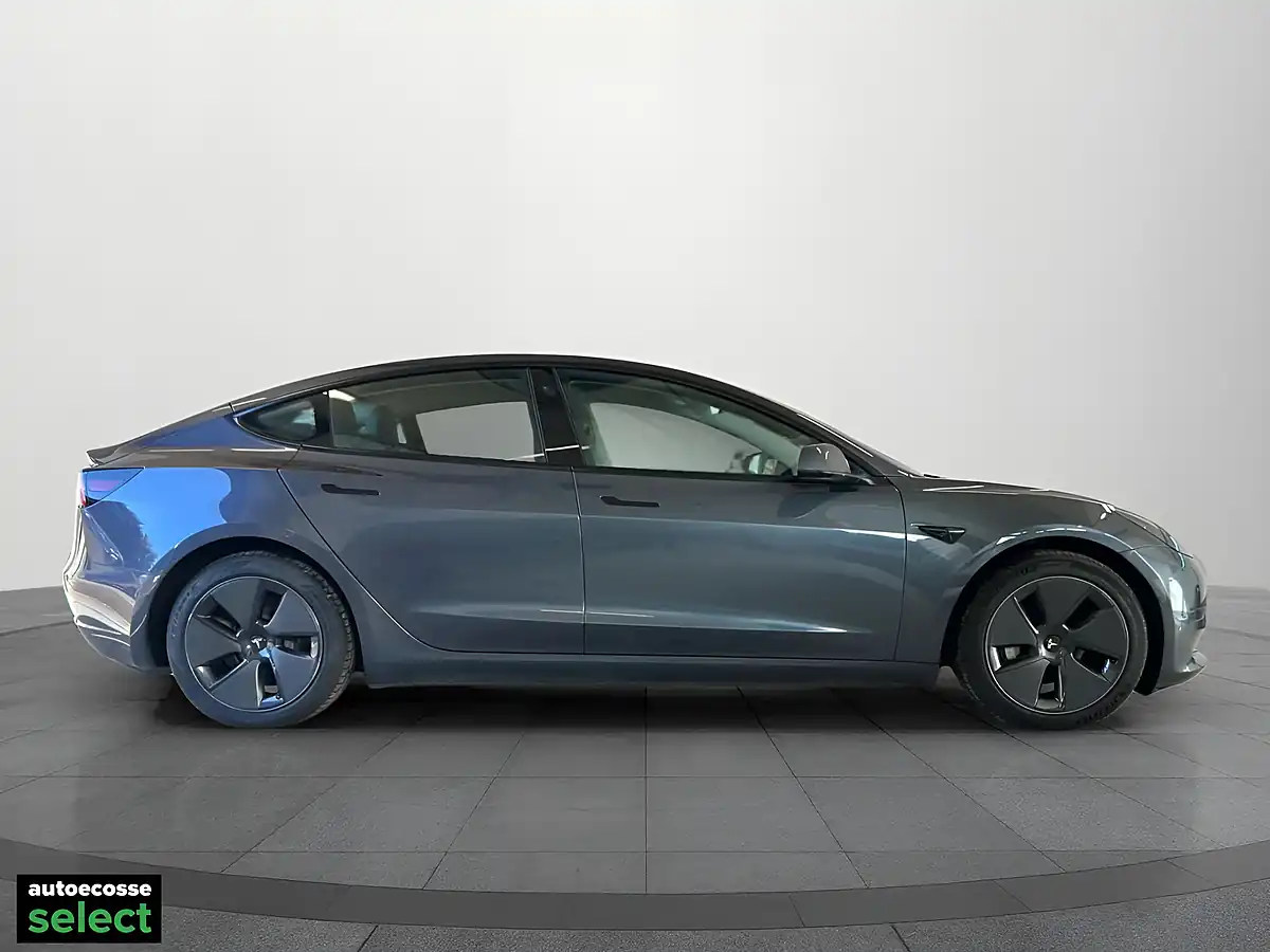Used 2021 Tesla Model 3 Long Range Grey - Interior and Exterior details 11