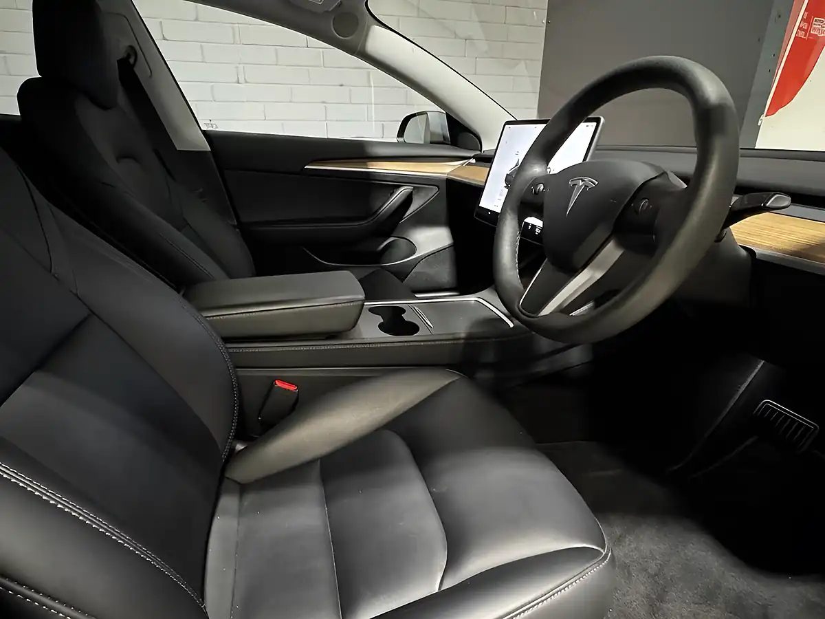 Used 2021 Tesla Model 3 Long Range Grey - Interior and Exterior details 6