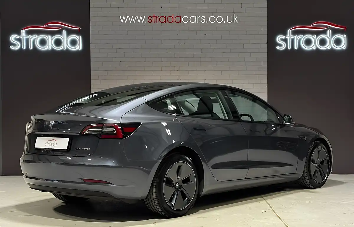 Used 2021 Tesla Model 3 Long Range Grey - Interior and Exterior details 9