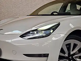 Used 2021 Tesla Model 3 Long Range Pearl White Metallic - Interior and Exterior details 7
