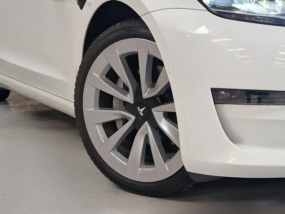 Used 2021 Tesla Model 3 Long Range Pearl White Metallic - Interior and Exterior details 8
