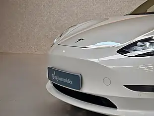 Used 2021 Tesla Model 3 Long Range Pearl White Metallic - Interior and Exterior details 9