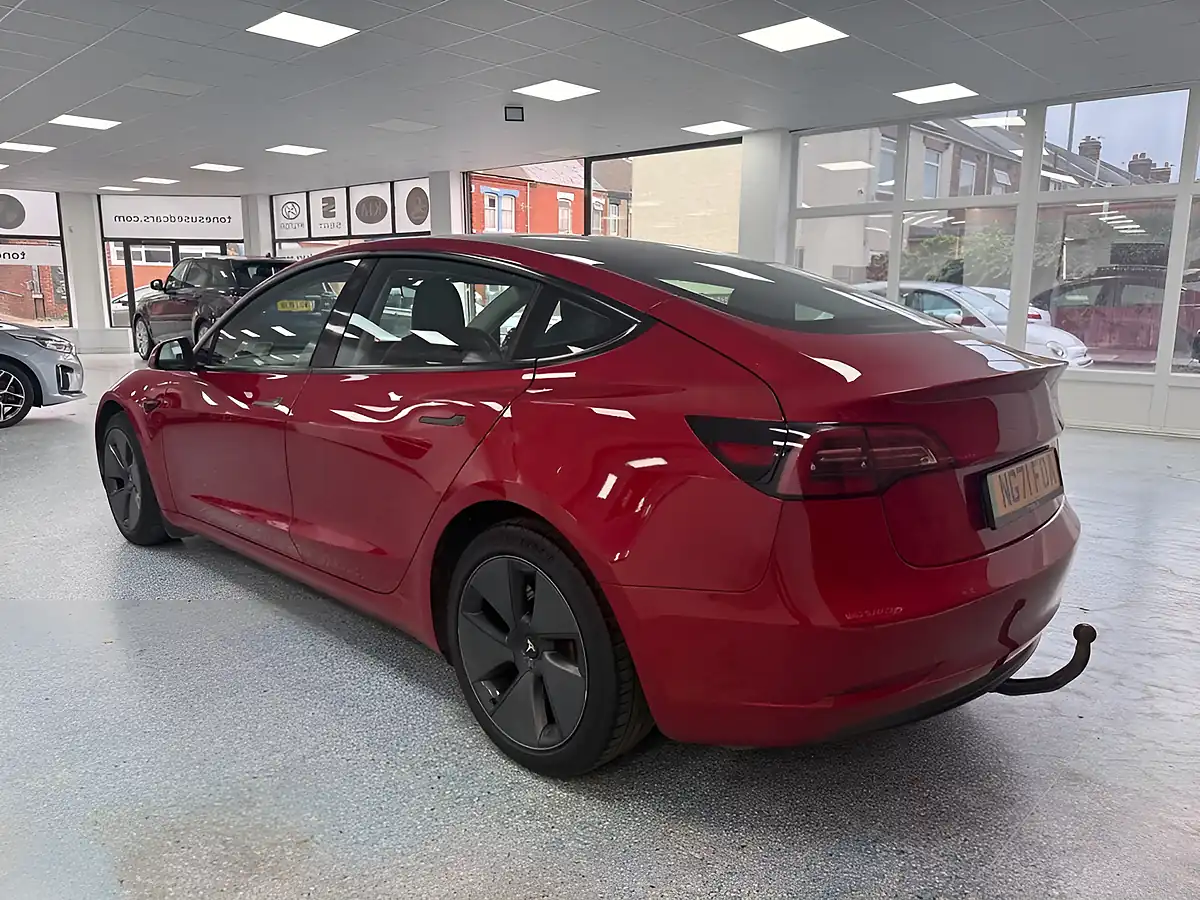 Used 2021 Tesla Model 3 Long Range Red - Interior and Exterior details 14