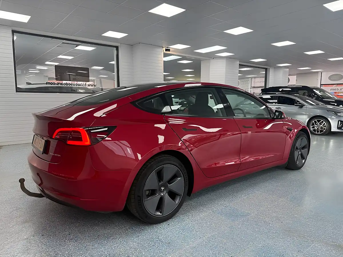 Used 2021 Tesla Model 3 Long Range Red - Interior and Exterior details 2