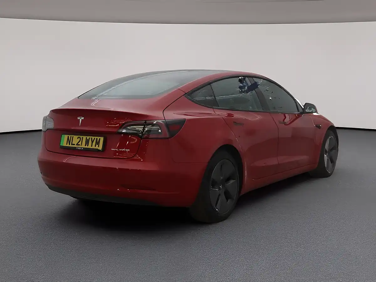 Used 2021 Tesla Model 3 Long Range Red - Interior and Exterior details 4
