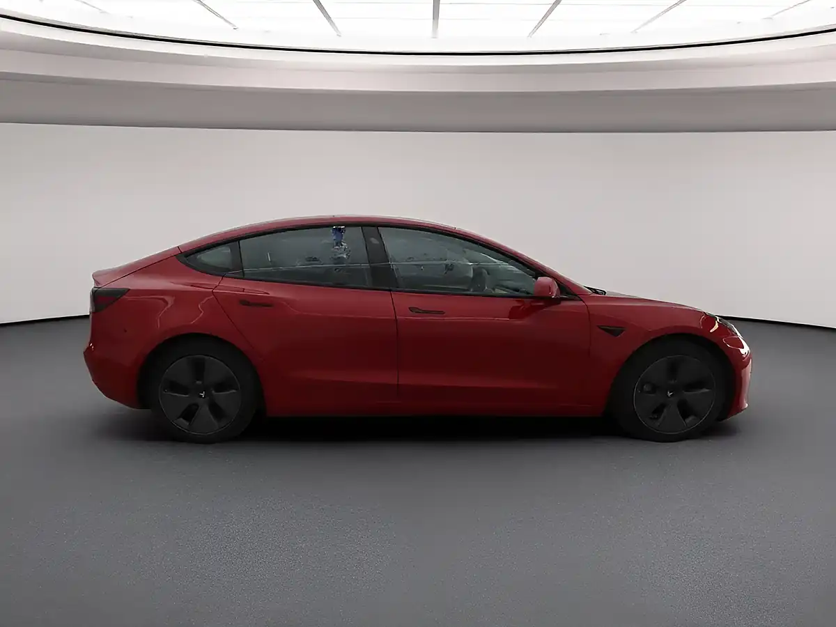 Used 2021 Tesla Model 3 Long Range Red - Interior and Exterior details 5