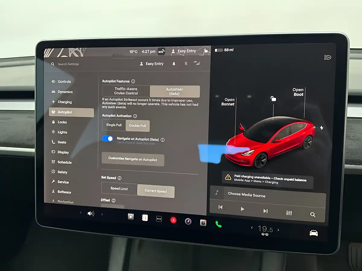 Used 2021 Tesla Model 3 Long Range Red - Interior and Exterior details 16