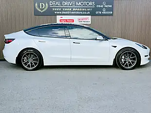 Used 2021 Tesla Model 3 Long Range White - Interior and Exterior details 8