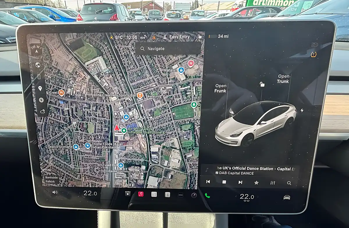Used 2021 Tesla Model 3 Long Range White - Interior and Exterior details 11