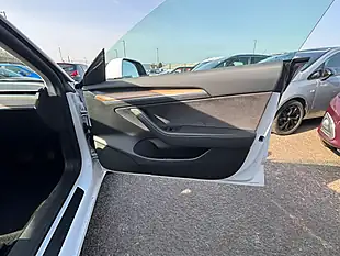 Used 2021 Tesla Model 3 Long Range White - Interior and Exterior details 18