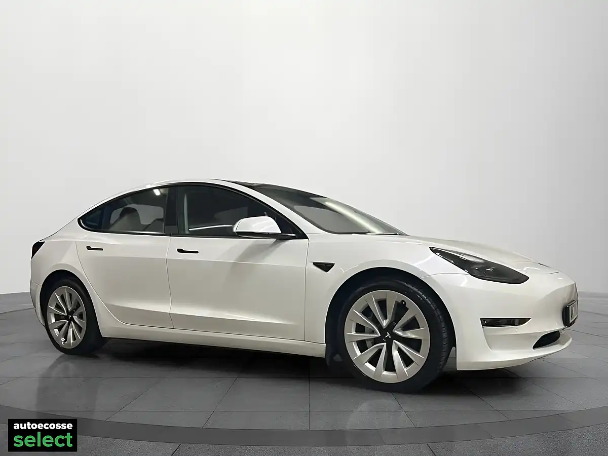 Used 2021 Tesla Model 3 Long Range White - Interior and Exterior details 2