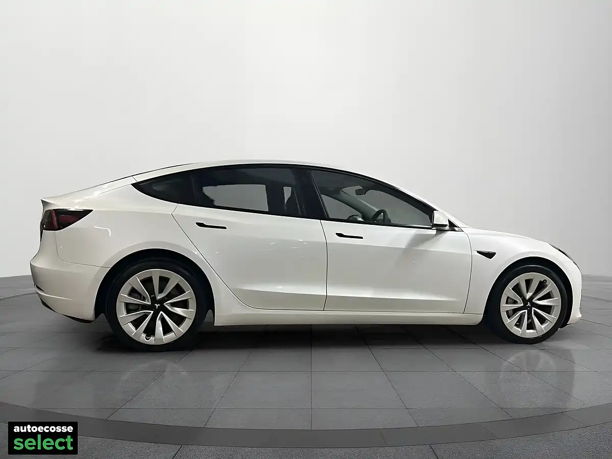 Used 2021 Tesla Model 3 Long Range White - Interior and Exterior details 5