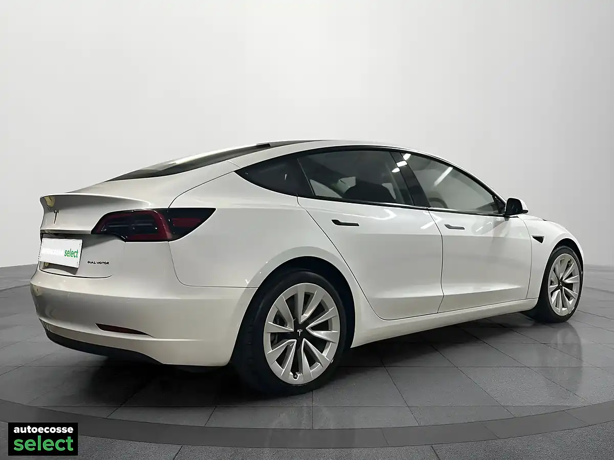 Used 2021 Tesla Model 3 Long Range White - Interior and Exterior details 6